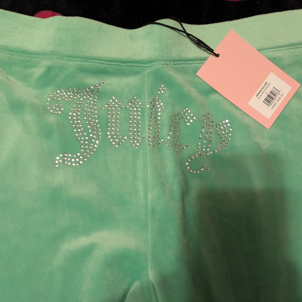 Juicy couture white hoodie and green pants track suit - Picture 7 of 7